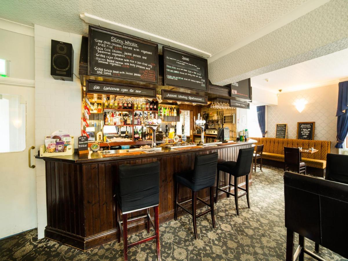 The Whistle And Flute Barnetby le Wold Exterior foto